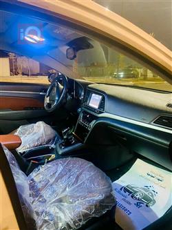 هیۆندای ئەلەنترا